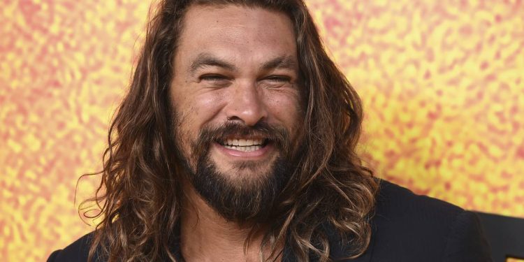 jason-momoa-hypes-up-clothing-line-with-bare-butt-on-instagram-–-new-york-daily-news