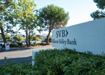 silicon-valley-bank's-abrupt-closure-leaves-venture-capitalists-and-founders-scrambling