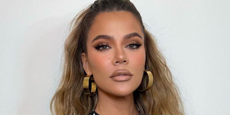 kardashian-fans-beg-khloe-to-'stop-messing'-with-her-natural-beauty-as-star-reveals-…-–-the-us-sun