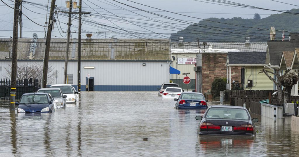 update:-monterey-county-levee-breach-prompts-evacuations,-water-rescues-in-pajaro