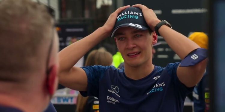 george-russell-describes-chaos-and-pandemonium-existing-in-f1-driver's-whatsapp-group