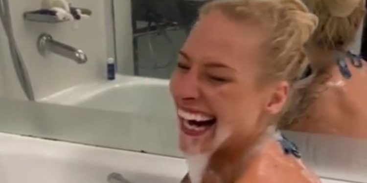 ebanie-bridges-shares-bath-video-on-instagram-as-she-teases-'weight-cut-shenanigans'-on-onlyfans