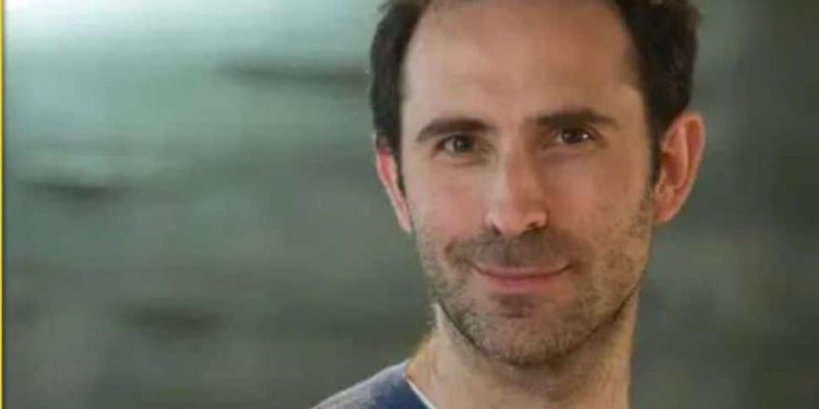 with-my-first-child-just-born,-i've-been…:-amazon's-twitch-ceo-emmett-shear-quits-after-16-years