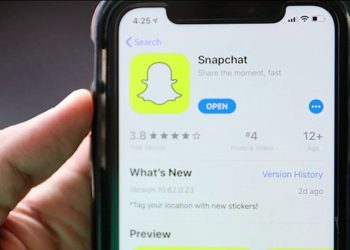 parents-concerned-about-ease-of-drug-dealing-on-snapchat-–-yahoo-news