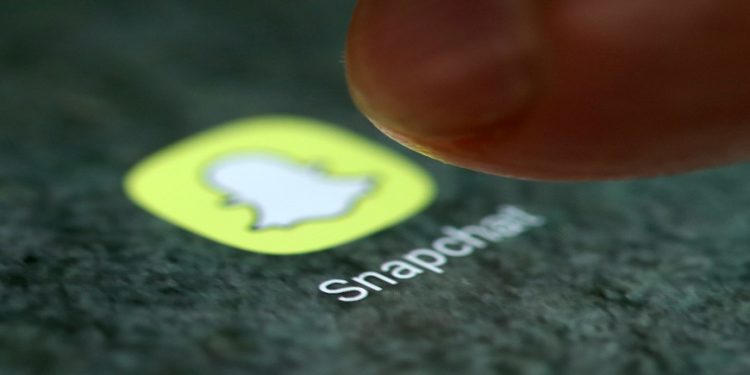 snap-secretly-acquires-3d-scanning-studio-th3rd-–-bw-disrupt