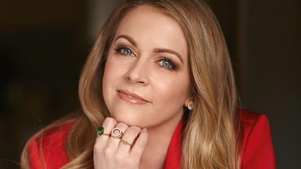actress-melissa-joan-hart-says-she-and-husband-helped-covenant-school-students-flee-shooting