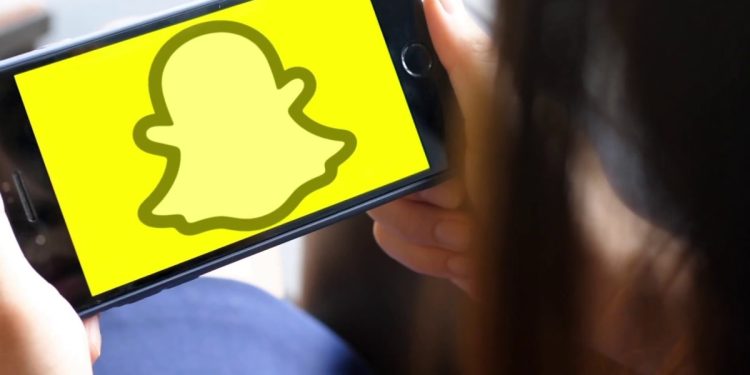 ai's-growing-presence-on-apps-like-snapchat-raises-concerns-for-parents-–-nbc-news
