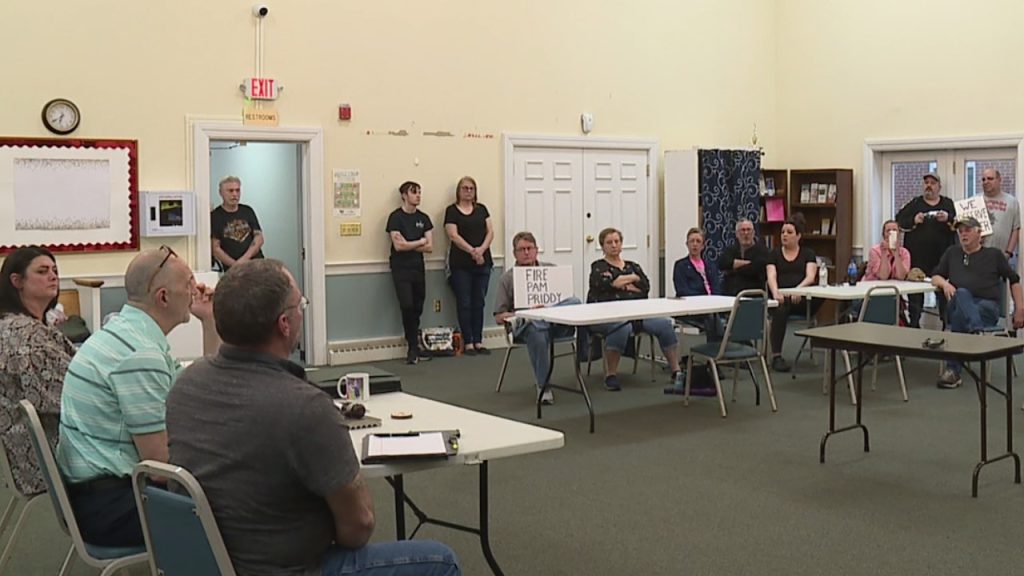 facebook-posts-lead-to-city-council-meeting-confusion-in-newton-falls,-ohio-–-wkbn.com