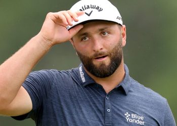the-masters:-jon-rahm-shares-early-lead-despite-nightmare-four-putt-start-at-augusta-national