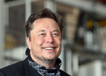 why-elon-musk-contends-twitter-can-disrupt-the-media-business-–-wsj