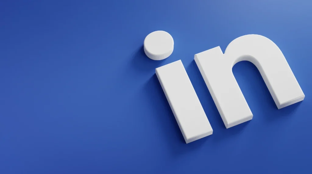 number-of-linkedin-users-in-the-world-[2023]-|-how-smart-technology-changing-lives