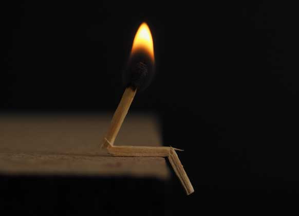 the-burnout-age-gap-–-hr-news