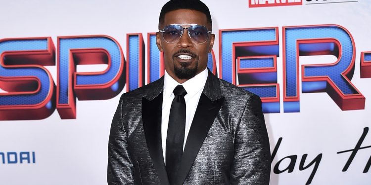 actor-jamie-foxx-recovering-from-'medical-complication',-his-daughter-wrote-in-instagram-post