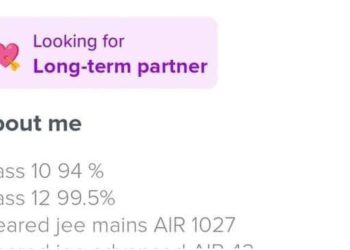 man-writes-class-10,-12-marks-and-jee-ranks-in-dating-app-bio.-bro-thought-it's-linkedin-…