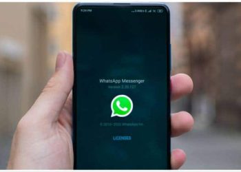 whatsapp-may-allow-adding-descriptors-to-forwarded-messages-–-moneycontrol