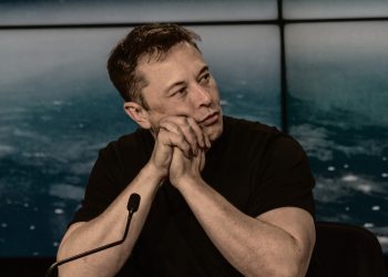 elon-musk-says-us-intel-agencies-had-access-to-twitter-dms,-alibaba's-ant-ipo-might-…