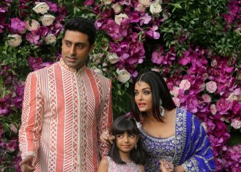 indian-court-orders-youtube-to-remove-fake-news-on-bachchan-grandchild-–-reuters