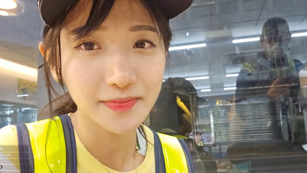 police-called-as-twitch-streamer-jinny-stalked-by-hooded-man-for-hours-while-live-–-dexerto