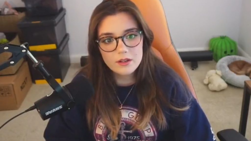 bank-rejects-twitch-streamer-after-she-mistakenly-claims-to-be-an-“adult-entertainer”