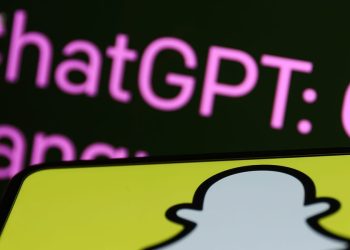 snapchat's-ai-tool-is-a-total-fail-with-users-–-business-insider