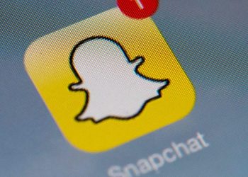 'i-tested-snapchat's-creepy-ai-function-that-users-are-ditching-the-app-over'-–-mirror-online