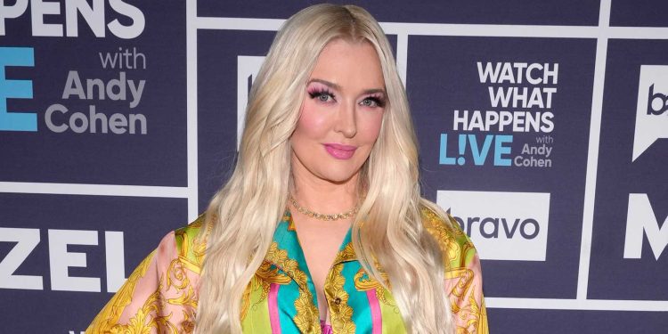 rhobh:-erika-jayne-teases-las-vegas-residency-|-the-daily-dish-–-bravo-tv