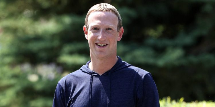 buckle-up,-zuck:-ai-coming-to-whatsapp,-messenger,-and-'metaverse'