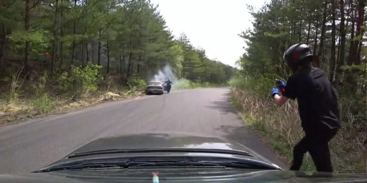 twitch-streamer-saves-driver-from-burning-car-–-dexerto