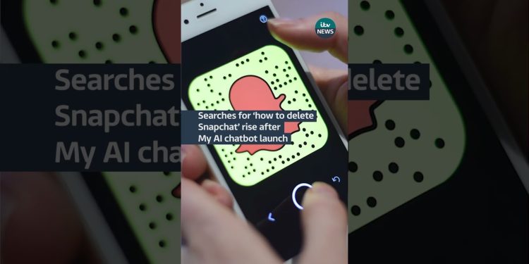 searches-for-'how-to-delete-snapchat'-rise-after-my-ai-chatbot-launch-#itvnews-#snapchat