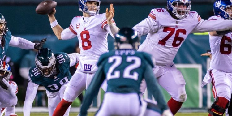 giants-eagles-'leader-in-the-clubhouse'-for-nfl's-first-black-friday-game-on-amazon