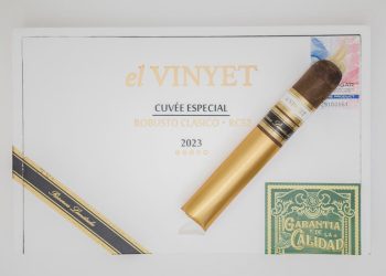abe-flores,-rolls-his-own-|-cigar-journal