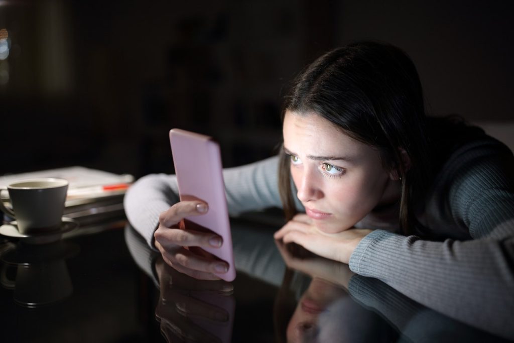 teens-are-turning-to-snapchat's-'my-ai'-for-mental-health-support-—-which-doctors-warn-against