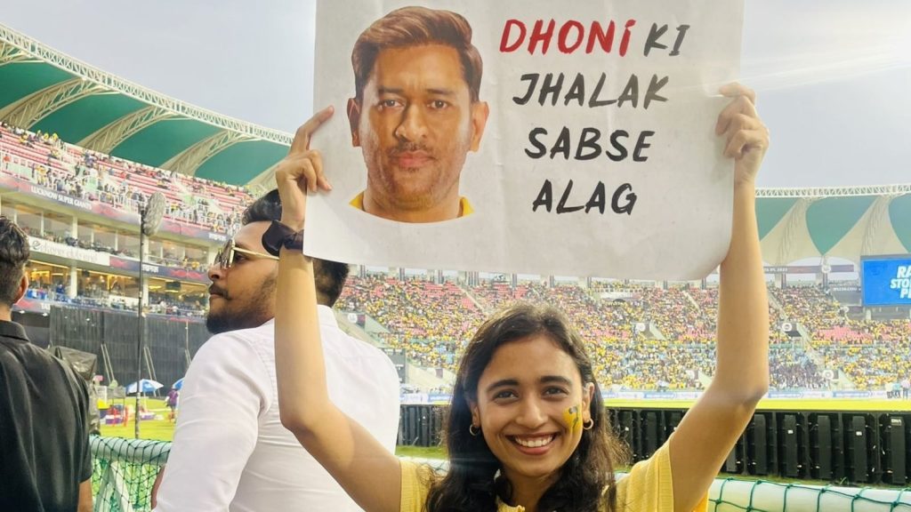 creative-photo-edits-flood-twitter-after-ms-dhoni-fan's-plea-|-trending-–-hindustan-times