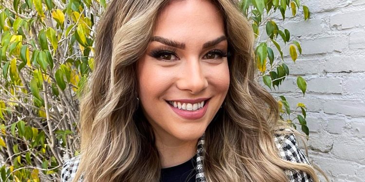 allison-holker-shares-“the-hardest-part”-of-stephen-“twitch”-boss'-suicide-and-if-she's-angry