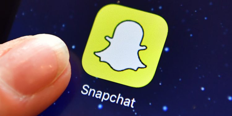 'everyone-must-die':-hereford-police-investigate-snapchat-post-threatening-school-violence