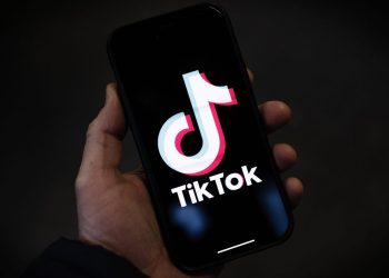 instagram-and-facebook-are-using-fears-of-a-tiktok-ban-to-poach-influencers-–-gizmodo