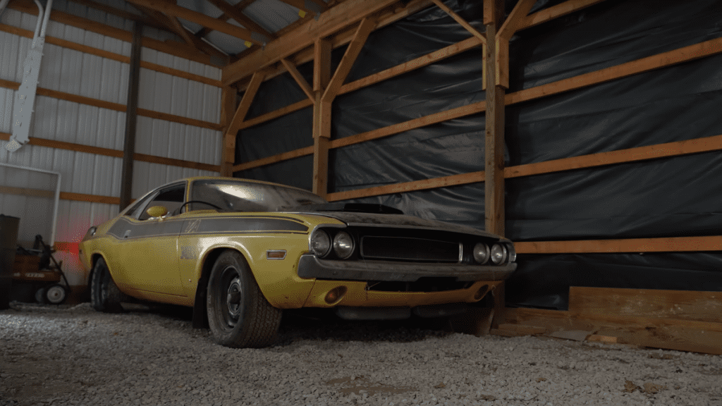 best-automotive-youtube-videos-this-week:-dodge-challenger-barn-find-–-jalopnik