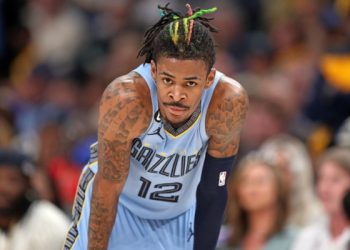 ja-morant-appeared-to-flash-a-gun-on-an-instagram-live-again-–-uproxx