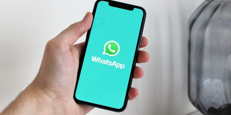 whatsapp-news:-verified-checkmark,-follower-count-among-top-features-under-…