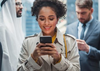 how-to-use-linkedin-effectively:-dms-to-find-jobs-and-investment-|-fortune