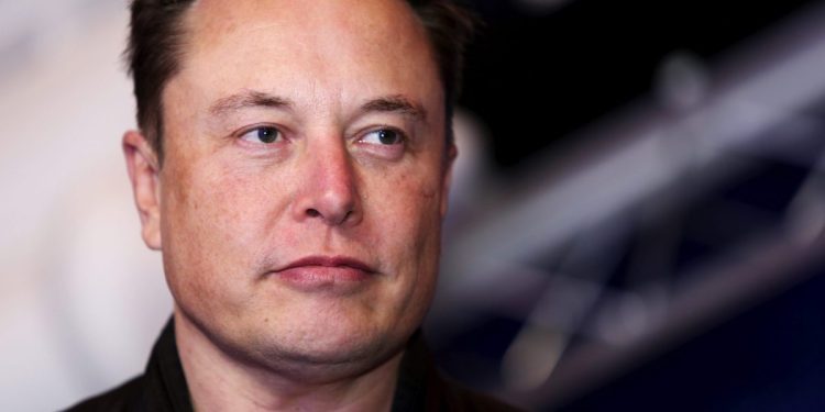 elon-musk:-twitter-job-cuts-were-rushed-and-he-would-rehire-staff-|-fortune