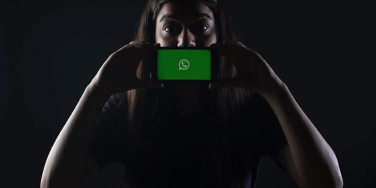 how-to-use-dark-mode-in-whatsapp?-–-expat-guide-turkey