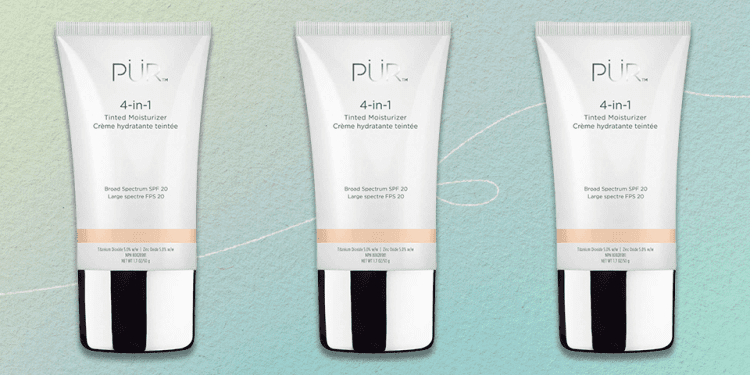 this-hydrating-tinted-moisturizer-has-shoppers-ditching-their-foundation-–-stylecaster