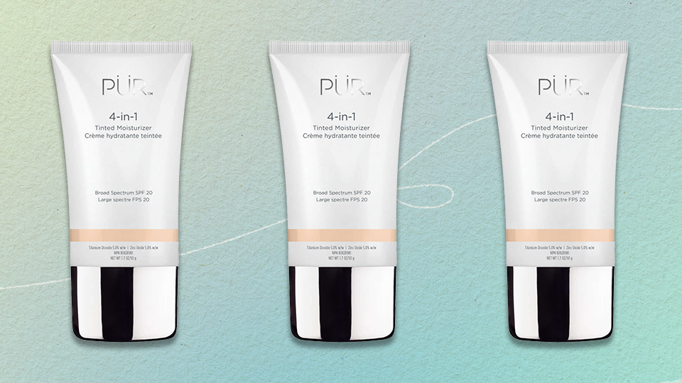 this-hydrating-tinted-moisturizer-has-shoppers-ditching-their-foundation-–-stylecaster