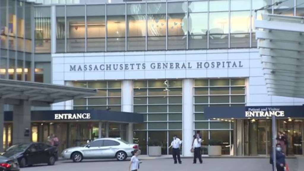 employee-arrested-after-allegedly-bringing-rifle-to-mass-general-hospital-–-whdh