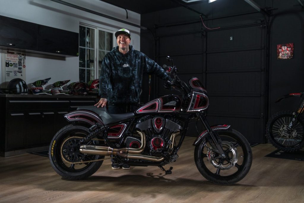 indian-motorcycle-unveils-the-latest-“forged”-custom-version-of-the-sport-chief