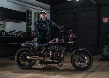 indian-motorcycle-unveils-the-latest-“forged”-custom-version-of-the-sport-chief