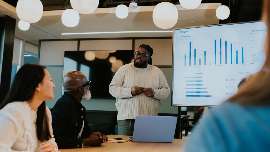 the-fastest-growing-jobs-that-don't-require-a-bachelor's-degree,-according-to-linkedin