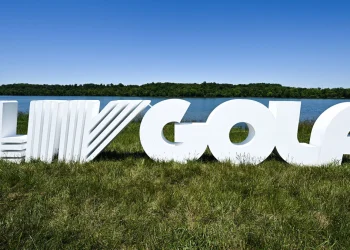 live-liv-golf-event-coverage-now-available-on-youtube