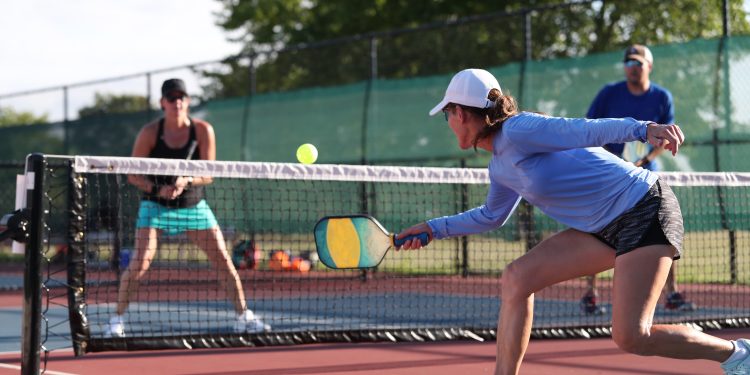 can-pickleball-save-dying-malls?-|-planetizen-news